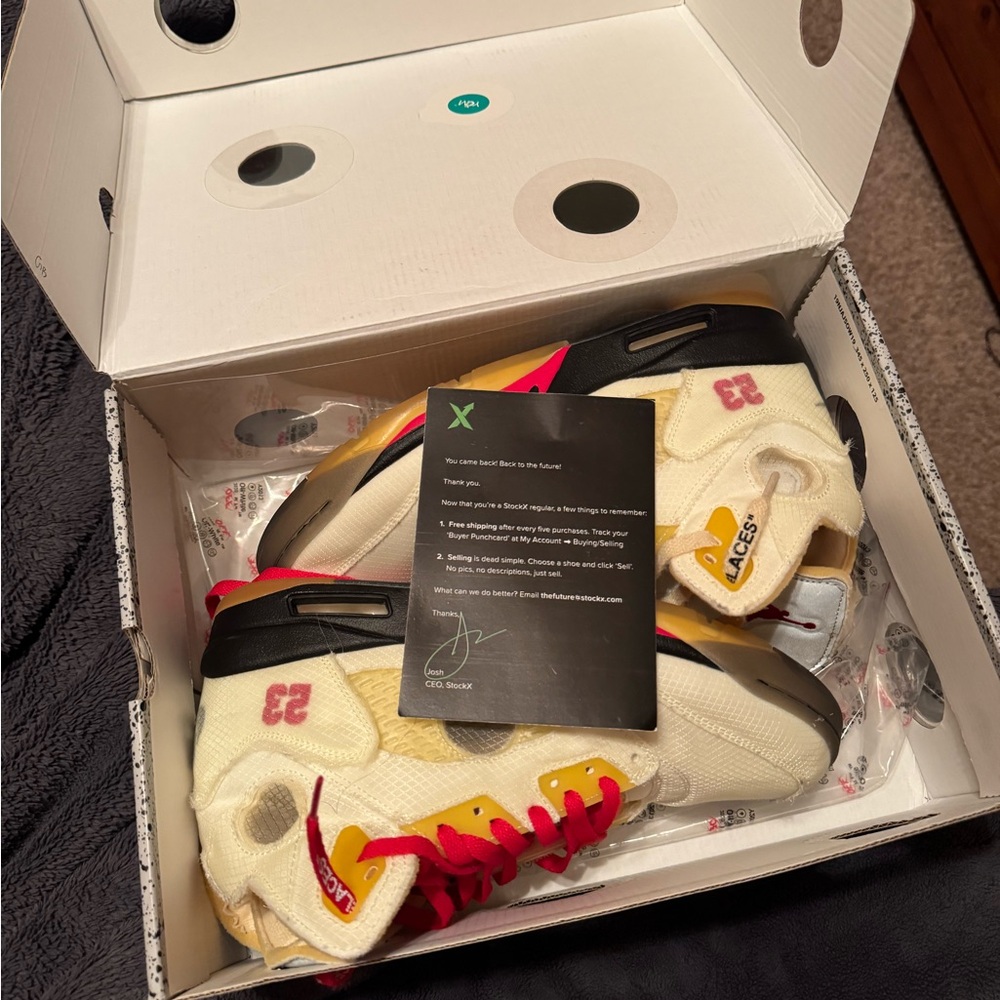 Off-White Jordan Sail Size 9 Men’s